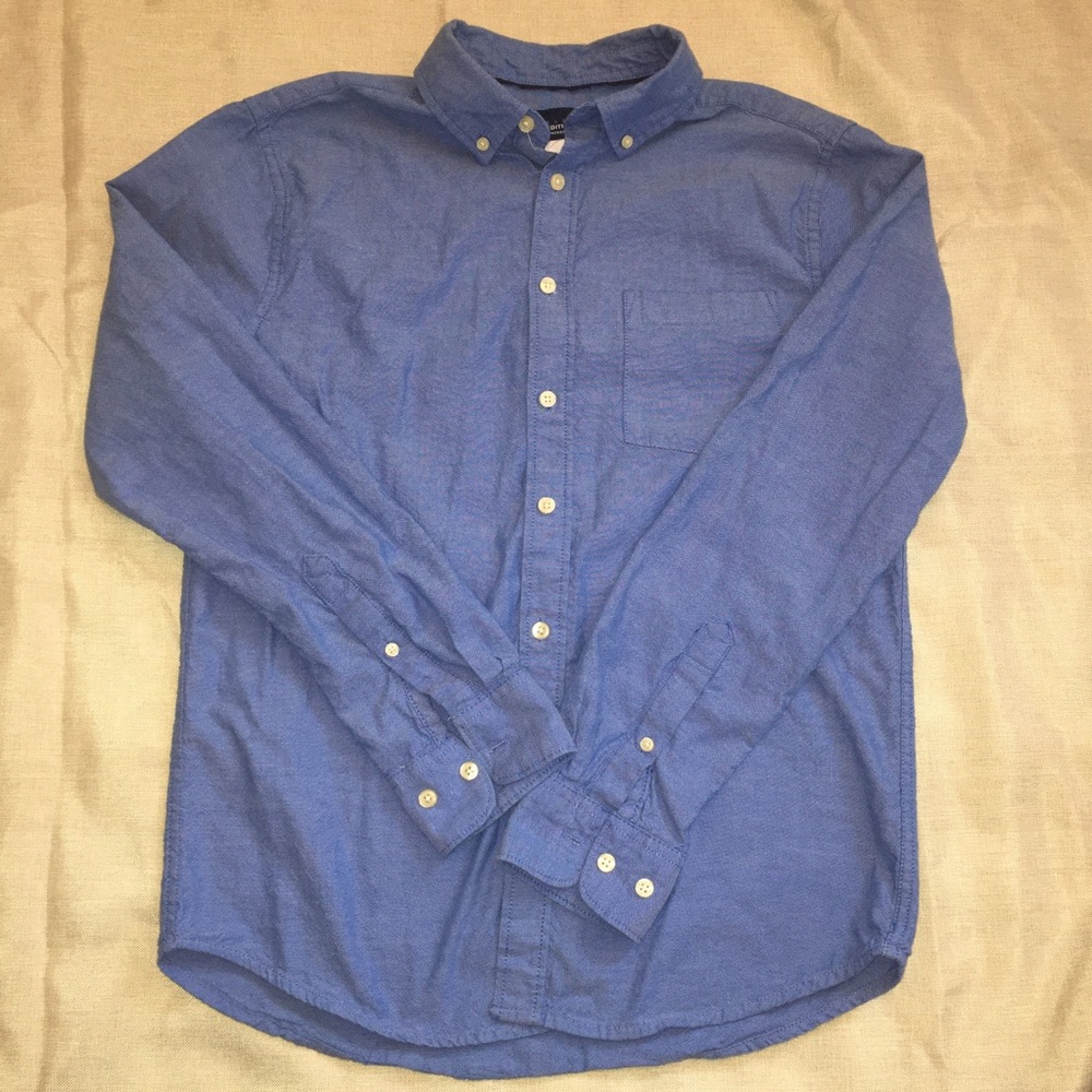 Basic Edition button down blue shirt like new